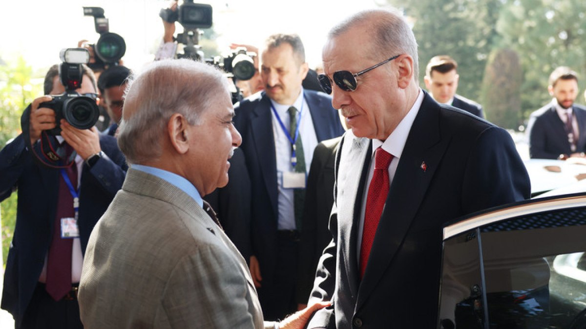 Pakistan Başbakanı Şerif: Erdoğan Türkiye’nin değil, İslam dünyasının lideri